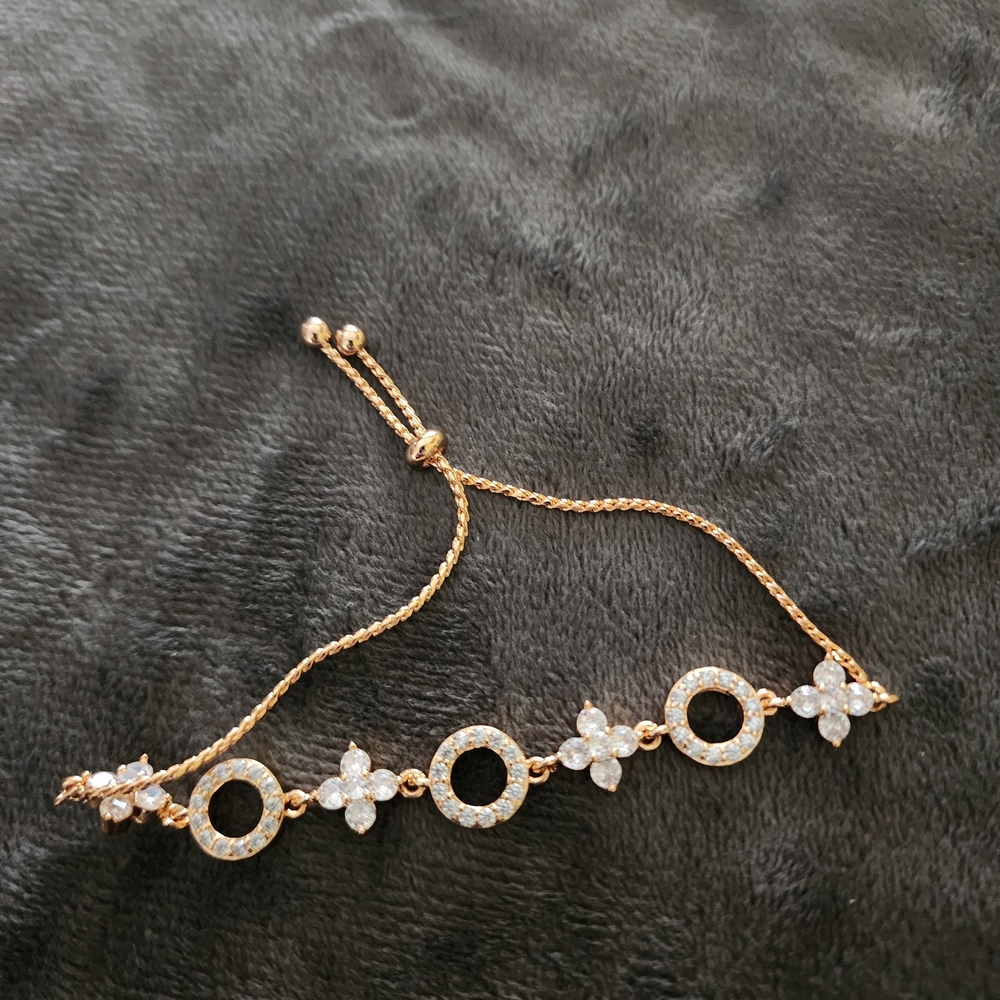 Elegant Rosegold Bracelet Gold Plated Adjustable